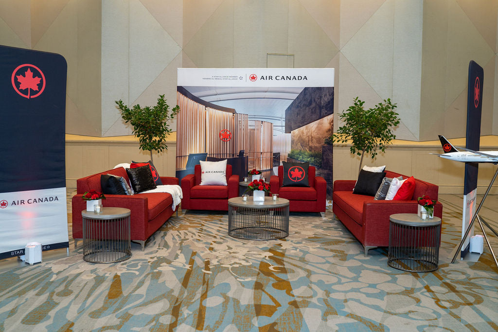 Air Canada Decor